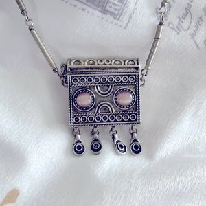 Jewelmint poison compartment long necklace